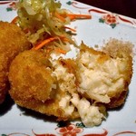 ひのと - 干し貝柱のクリームコロッケ 柿のトマトソース（２皿に分けて供されました）