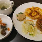 New Continental Hotel  - 朝食バイキング