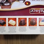 LiDL - ④フォンダンクリームとチョコ ⑤ホワイトチョコとヘーゼルナッツ ⑥ミルクチョコとクリームとイチゴ ⑦ミルクチョコとキャラメル ⑧ホワイトチョコとチョコクリーム