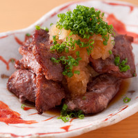 鮪のほほ肉焼き