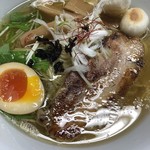 麺や来味 大形店 - 新潟地鶏塩らぁ麺　861円