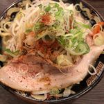 ガチブタ - ガチブタラーメン    790円