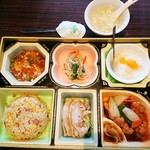 レディースセット　935円+税