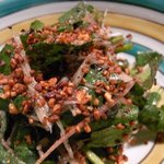 カハラ - 野生クレソン　そばの実　みょうがのサラダ  　蕎麦の実は　奈良の蕎麦屋「玄」より仕入