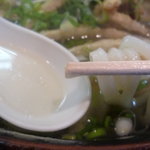 大助うどん - 麺アップ　うどんにしてはどちらかと言えば細麺