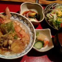 横浜 瀬里奈 浪漫茶屋 - かに天ぷら丼