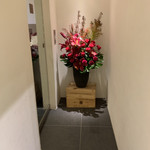 肉屋 雪月花 NAGOYA - 入口入るとこんな感じ