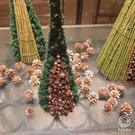 ロオジエ - オーナメント