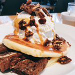 J.S. PANCAKE CAFE - 