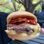 97307840 - 【2018.11.19】スモークシャックバーガー シングル910円