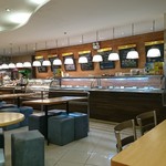 Dell's Foodhall - 内観