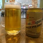 The Aristocrat Restaurant - PALE PILSEN 95ペソ