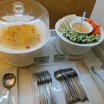SKY VIEW LOUNGE - 