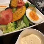 JAPANESE DINING NANA - 自家製ドレッシングGOROGOROサラダ