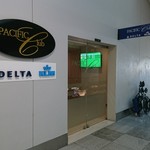 PACIFIC CLUB LOUNGE - 外観