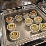 PACIFIC CLUB LOUNGE - 