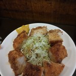 はなみち - とんかつ300円‼️
      