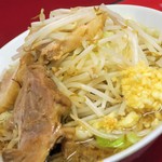 ラーメン二郎 - ラーメン小＋ニンニク多め