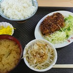 埼玉屋 - メンチカツ定食  日替り