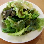 エプリーズ - 前菜のサラダ