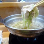 Sukiyaki shabu shabu kaiseki ryouri azuki - う～ん｡やっぱり手ﾌﾞﾚ。