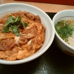 なか卯 - 牛とじ丼