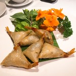 Mandarin - ③Spring Rolls "Mandarine" Style 220,000ドン(≒約1100円)