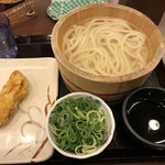 丸亀製麺 - 