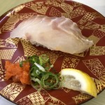 海鮮寿司とれとれ市場 - ●活〆本クエ（1貫） 335円