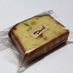 テラス ダニエル - 梅と伊予柑が入ったバターケーキ　210円