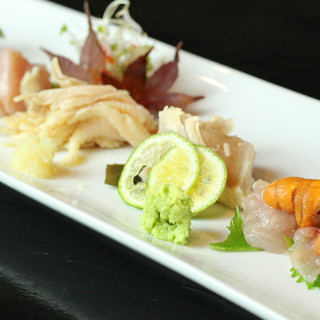 味の傑作と言われる「近江黒鶏」に舌鼓。“本物”感じる鶏料理を