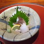 和食処 井がわ - 御造り（鰤の炙り、平目）