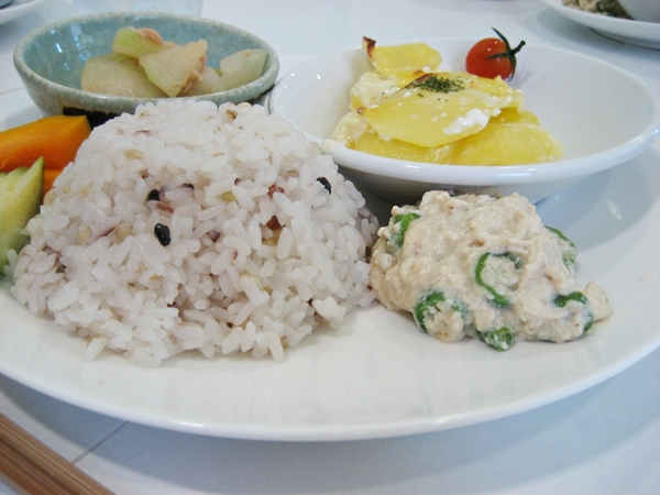 オカン食堂 name=