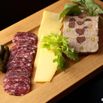 カフェ・トロワグロ