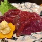 魚屋の台所 下の一色 - 鯨熟成赤身¥780(外税)