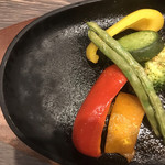 ザグリルトウキョウ - 長期熟成黒毛和牛ハンバーグ。
      美味し。