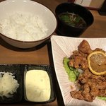 肉食酒場 ビストロ ジャパン - チキン南蛮ランチ 500円