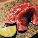 酒とめし酒場 ダン - 肉刺しイチボ