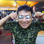 冰世界 - オジサン① 撮影ご了承。※使用したスプーンは、きちんと使用済みのボックスに入れておられるのを確認しています。