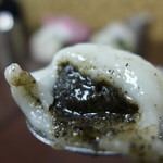 御品元傳統手工元宵 - 胡麻の芳ばしい芝麻。