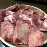 Taishuu Horumon Yakiniku Jun - 