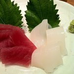 家庭料理 ひまわり - マグロ剣イカ二色盛りです。