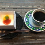 伊万里 櫓庵治 - コーヒ&デザート