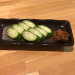 とりあみ雅 - モロキュウ　200円