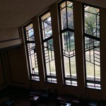 自由学園明日館 - プロモではここに銅像が置かれてた。