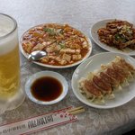 Ryuu Hou En Adogawa Ten - ビールセット（おかず2品+餃子+ビール）