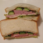 セントル ザ・ベーカリー - 家で作ったサンドイッチ