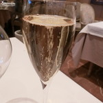 レストラン コートドール - グラスシャンパン(1,700円)
