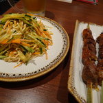 小尾羊 - 干豆腐の涼菜とラムのモンゴル串焼き