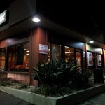 JACK IN THE BOX - 店舗外観。